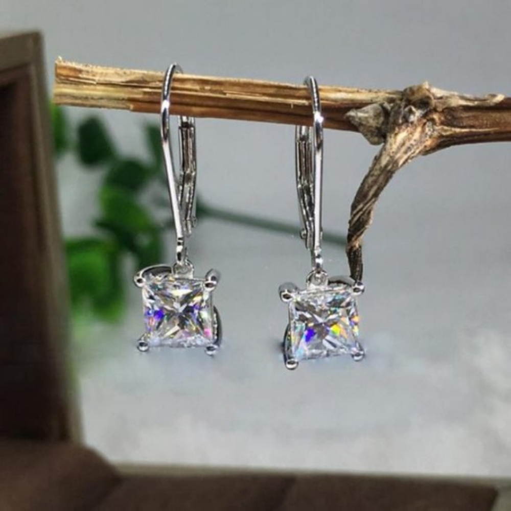 ♡NEW 2ct Princess Cut Solitaire Diamond Earrings - Picture 6 of 6